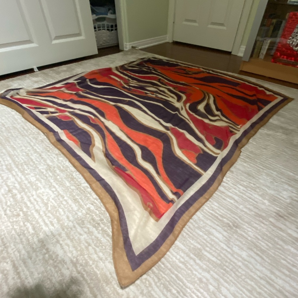 NWOT Oriflame Scar